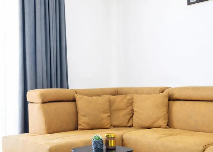 Apartment Black Pearl By Tok *